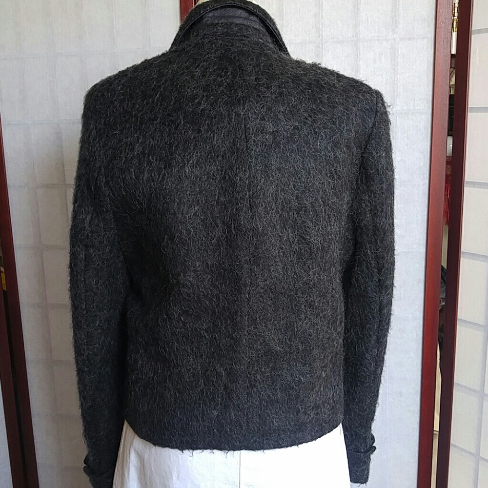 Jacket - Picture 5 of 8